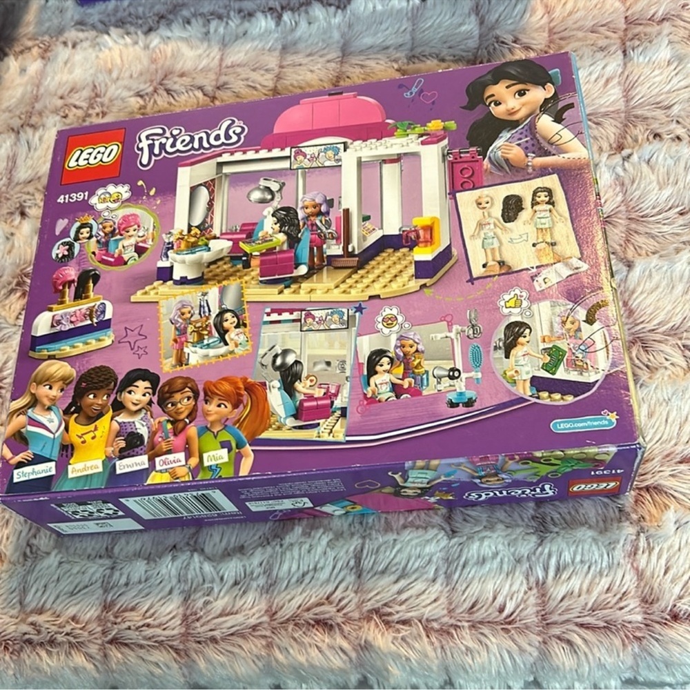 LEGO Friends Heartlake City Hair Salon Set - Purple and Pink 41391 - Picture 2 of 2